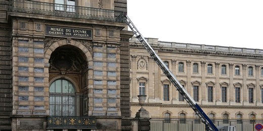 Thieves Break Into the Louvre in Shocking Daytime Jewel Heist