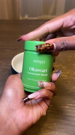 If you love a full-bodied, nutty, umami bomb…Okawari is that girl. I like my matcha with a little punch to the face and she never disappoints. Last one from the trio to open and somehow still takes the top spot every single time. 👑🍵 @emeri #matchatutorial #matchatok #namimatcha #matcharecipe #matchalover