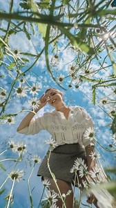 15K views · 40K reactions | ad Comment „SELFIE“ to take better selfies! Follow @tori.smi for daily tips & inspo  ___________________________ #posingtips #posingideas #posingforthecamera #posing101 #selfie #selfietime #howtopose #torismicommunity #betterselfie #creativeselfie #creativephotography #creativeportraits | Victoria Schwarzbeck | Facebook