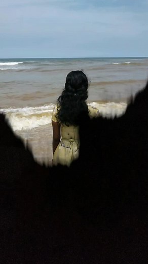 എല്ലാ സന്തോഷവും സ്നേഹവും തന്നിട്ട് പെട്ടന്ന് അതൊക്കെ ഇല്ലാതാക്കി നീയും എന്നെ തനിച്ചാക്കിയില്ലേ😔😢😭😭#മൂക്കുത്തിപെണ്ണ്#ഏട്ടായിടെ__കുഞ്ഞാ❤️