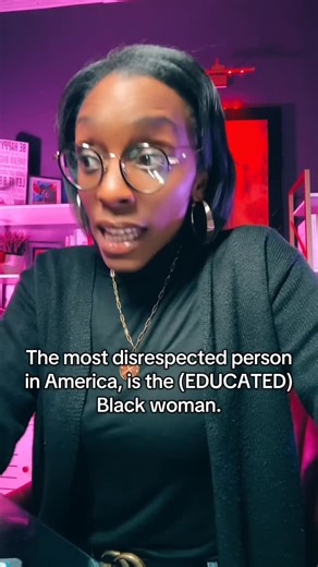 DMK on Instagram: "I meaaannnn….It’s enough think pieces out…. @jamalhbryant @mzkarribaby I know it’s GroupTherapy night but…. What’s up?!? I got $2 alright!! Sn: When you so mad you don’t even have all your stuff together. 😩😩 #ringthealarm #weride #weprotect #wecover"
