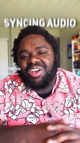 How to Sync Your Audio and Videos AUTOMATICALLY in Davinci Resolve. No more spending time trying to sync it manually. This trick works well for podcasts and for any project where audio was recorded on multiple microphones 🔊 #davinciresolve #videoediting #videoeditingtips #videoeditingsoftware #premierepro #videoeditingtutorial