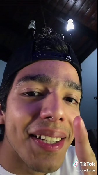 Effective Study Techniques with MacBook and Books