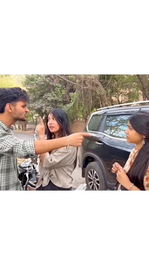 ANGRY PRANK RUHI HARSHIT LOVE ROMENTIC PRANK viral trending short like and subscribe #youtubeshorts