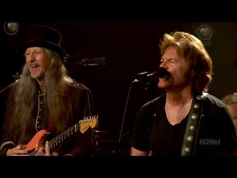 Doobie Brothers // Long Train Running