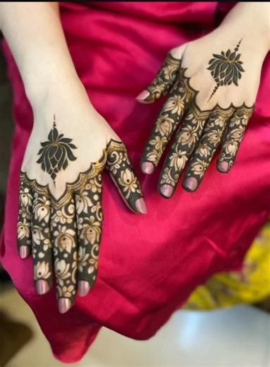 # beautiful lotus flower mehandi design ❤️#trending #mehndi #henna
