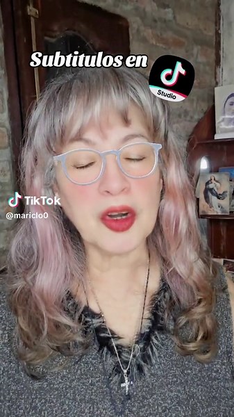 Cómo usar subtítulos en TikTok Studio