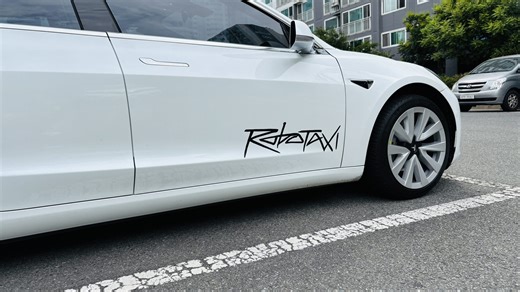 Tesla begins expanding Robotaxi access: here’s how you can ride