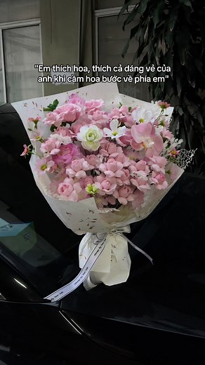 Chỉ 4xx cho bó này, các nàng có muốn không? #hoalua #tonehong #hoa #henho