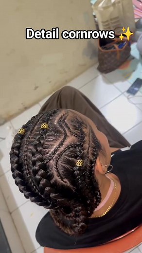 4.1K views · 282 reactions | #braidstyle #cornrowstyle #cornrow #braid | Braid Street | Facebook
