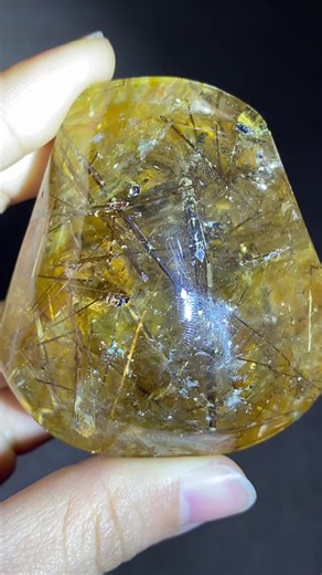 Golden rutile #rutile #crystals #crystalhealing #crystalshop #beautiful