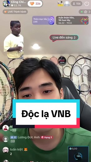 Độc lạ Vợt Cầu Lông Xanh Đen Astrox 77 Pro Yonex - Review & Giá