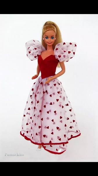 Recuerdos de las muñecas Barbie de los 80