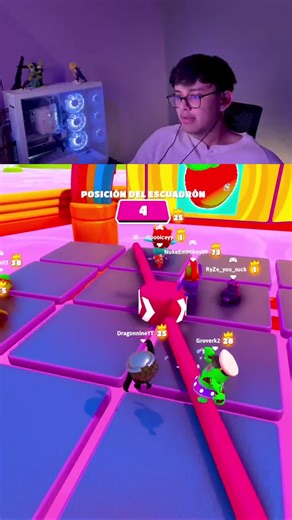 En este clip hilarante, nuestros amigos se enfrentan a un divertido desafío de memoria con frutas en Fall Guys. ¡No te pierdas la confusión y las risas! ¿Quién logrará recordar el durazno? 😂#FallGuys #Durazno #Diversión #Memoria #Risas