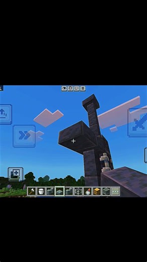 how to make sword statue in Minecraft try your world #minecraft #hackminecraft #hacks #gaming
