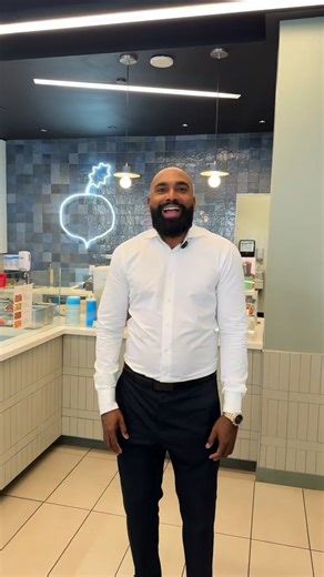 102K views | Healthy. Bold Flavours. Built for growth.  Mad Radish is redefining fast-casual dining and we’re expanding across Canada. We’re looking for passionate franchise partners ready to bring our healthy, globally-inspired menu to communities near you. Ready to join the healthy food movement? | Mad Radish | Facebook