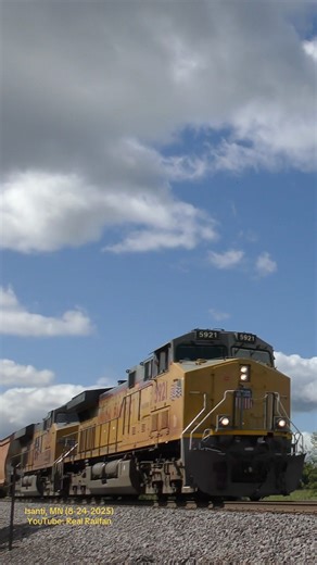 UP 5921 from Down Low! #shorts