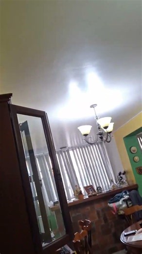 M7.5 Earthquake hits a house in Maracay, Aragua, Venezuela