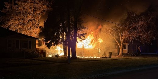 One killed in early morning house fire in Sgt. Bluff