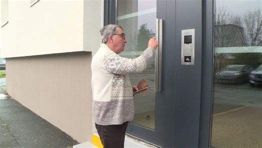 VIDÉO - "Partout où vous allez, ça sonne" : sonneries, bugs…  des locataires dénoncent un interphone devenu ingérable - ICI