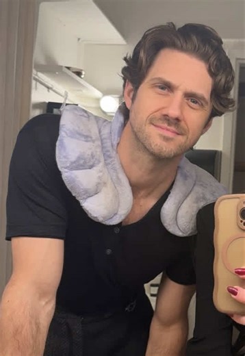 Aaron Tveit: The Incredible Talent Everyone Loves