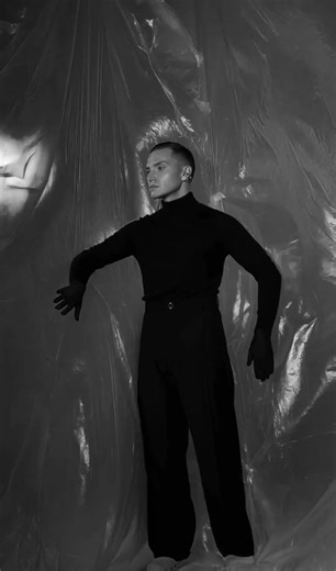 AIR / BACKSTAGE — How the first chapter was born #model #backstage #boy #shorts #shortvideo #camera