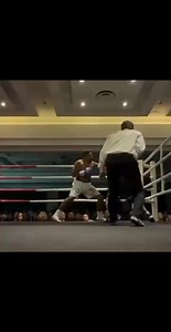 Congratulations � � Countryman #Sports PNG boxer John Ume beat his Australian opponent, Chris Oliver, in the first round of his international professional fight in Gold Coast, Australia on Saturday, 5th April 2025. Read more: https://ow.ly/EGXN50VvfIA #PNGBoxing #JohnUme #PapuaNewGuinea #TVWANNews | Umi Blo Ples