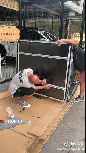 Premium Overland Camping: Front Runner Roof Tent with Annex Installation Guide