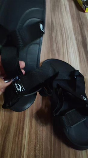 Double Lock Slippers for Couples: Comfort and Style