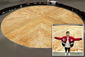 Pizza Hut sets Guinness World Record for world’s largest pizza