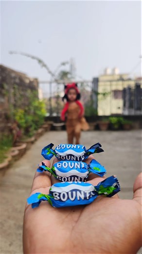Bounty Coconut 🥥 Toffee 🍬 & cute baby Aparajita 😱| #shorts #toffee #candy #viral #viralvideo