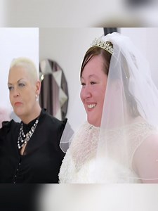 Zoe needs to pick a dress for her wedding but lacks the confidence to make the decision. Will Jo and Al be able to raise this plus size bride's self esteem and help her find the dress of her dreams? | Curvy Brides' Boutique - TLC