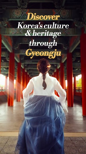 🏛️Often called a "museum without walls," Gyeongju is a living testament to Korea's grand history. It is a city where temples, pagodas, palaces, and royal tombs tell the stories of the Silla Dynasty. Where heritage and nature meet, Gyeongju delights every traveler. In 2025, it takes on a new role as the proud host of the APEC Summit. 🌉 Woljeonggyo Bridge Bathed in gentle light, this bridge is the symbol of Gyeongju's tranquil nights. The glow reflected on the river paints a breathtaking scene o