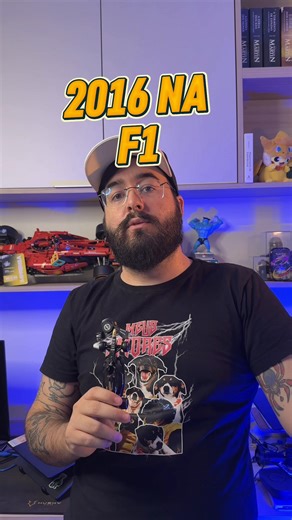 O Campeonato Mundial de Fórmula 1 de 2016 foi a 67ª temporada de Fórmula 1. A temporada teve 21 corridas com a volta do Grande Prêmio da Europa, desta vez no Circuito Urbano de Bacu, no Azerbaijão, e ainda o da Alemanha, que havia sido cancelado para 2015; se tonando assim na maior temporada da categoria. Iniciou-se no dia 20 de março de 2016 no Circuito de Albert Park (Austrália) e terminou no Circuito de Yas Marina (Emirados Árabes Unidos) no dia 27 de novembro, de acordo com o calendário divu