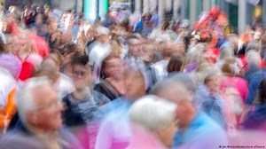 Rassismus in Deutschland: Weniger sichtbar, weit verbreitet