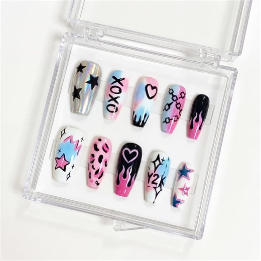 Y2K Chrome Heart Flame Star Press on Nails, Ombre Gradient Kawaii Acrylic Set - Etsy