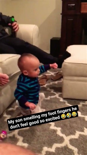 Baby vs Daddy’s Smelly Toes 😂👣My Son Regrets Smelling My Feet #babylaugh #funnymoments #cute#giggles