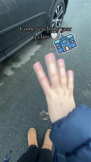 Engaging Year 3 Classroom Experience