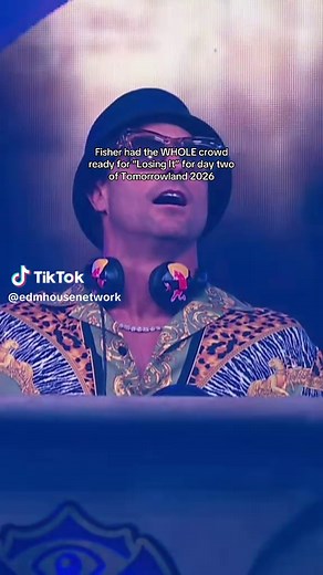 Fisher’s “Losing It” became a career changing smash hit overnight, catapulting him into being one of the biggest tech house DJs in the world. And when Fisher pulled out the tech house anthem for Tomorrowland 2026 day two, the crowd was READY 🔥 #tomorrowland #tomorrowland2026 #fisher #techhouse #dancemusic
