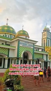 2.4M views · 69K reactions | Saya do'akan agar yang membagikan video ini, rezekinya melimpah, Amin yrba. #fyp #reels #dunia #global | Fandi Madilis Temarwut | Facebook