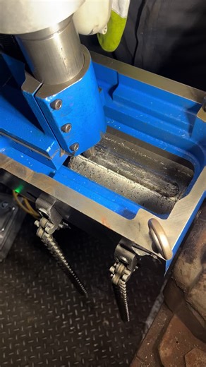 Milling keyway after weld repairs using Climax keyway cutter #engineering #machining #machinery #petrochemical #oilfield #oilandgasindustry #oilandgaslife #fabrication #industry #onsite #contractor #ontheroad #machinist #machinistlife