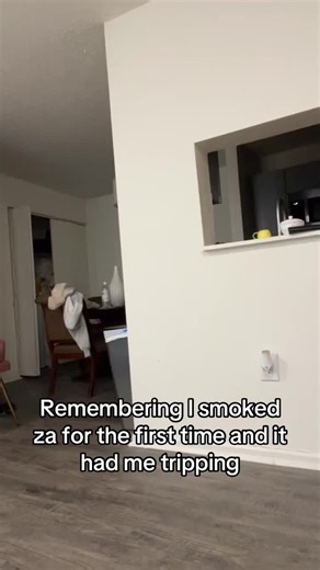 I started at 18 first time @16😩😂😂😂😂 wby ? #creatorsearchinsights#fypシ゚viral