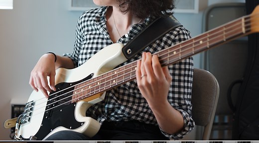 How To Play Dead Notes On The Bass | Ryan Madora