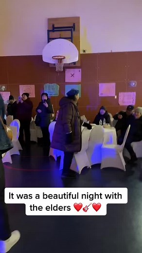 Beautiful Night of Music with Elders in Community Space