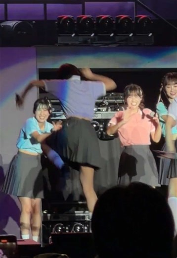 ＝LOVE 8周年ツアーの舞台裏とメンバー紹介