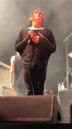 47K views · 2.1K reactions | Cemetery Drive - My Chemical Romance | My Chemical Romance Hidrocálidos | Facebook