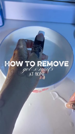 How to Remove Acrylic and Gel Nails at Home