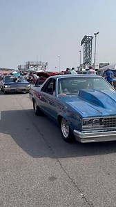 Muscle Trucks 💪🏽 | SICK Slammed Trucks