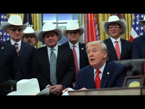 Trump Says He Should Have a Role in Talking to the Fed on Rates