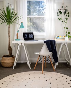 The Quick Workout You Can Do At Your Home Office Desk | Swift Wellness